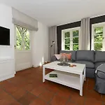 Farnweg 7 Haus Ost